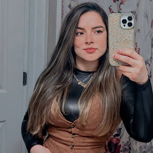 Meet your Posher, Claudiene